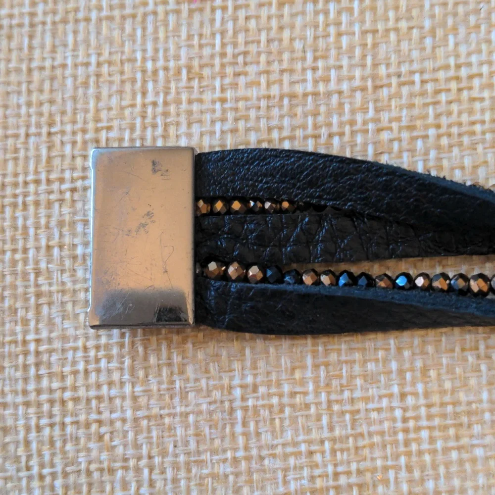 Chan Luu Style Black Leather Bracelet With Crystals